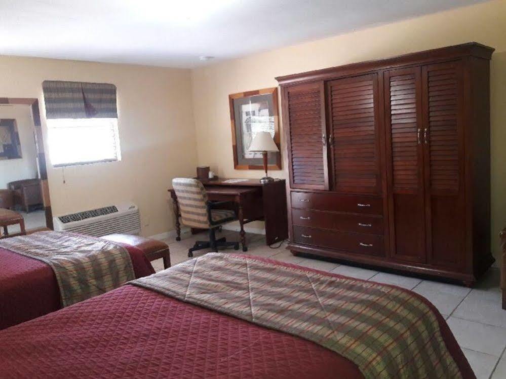 Alvin Extended Stay Экстерьер фото